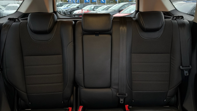 Ford Kuga 2.0 TDCi Titanium 5dr 2WD Diesel Estate